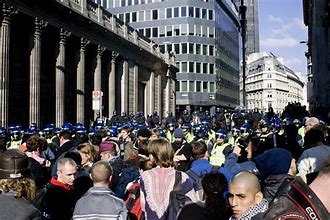 Crowd and Police